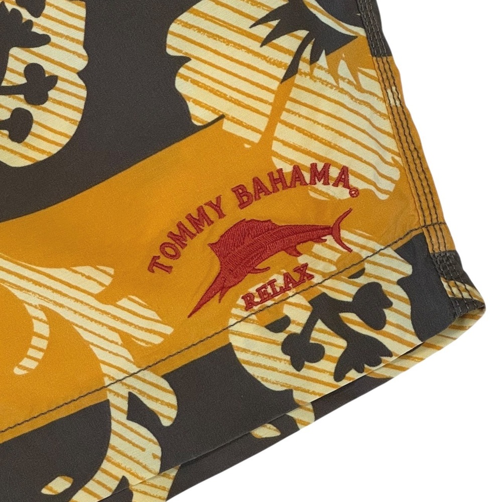 Tommy Bahama Relax Men's Size XXL Yellow Floral Striped Swim Trunks Mesh Lined - Picture 2 of 9